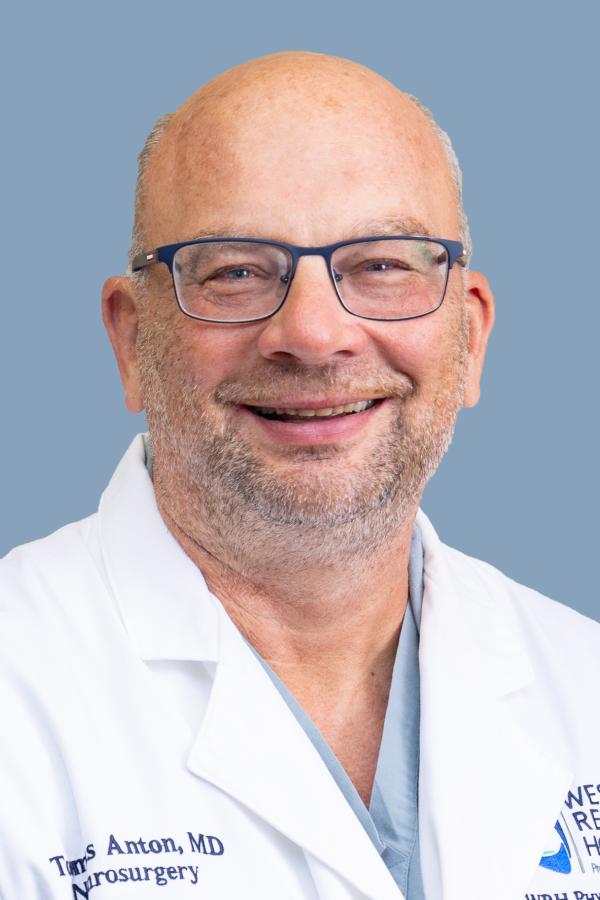 Dr Tomas Antoon